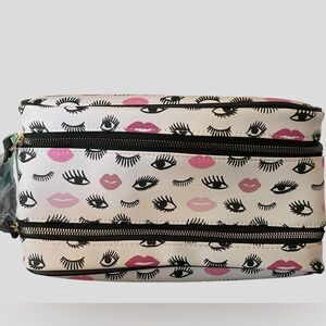 OCS Designs Camera bag Style Dual Zipper Makeup Toiletries Cosmetic Travel NWT
